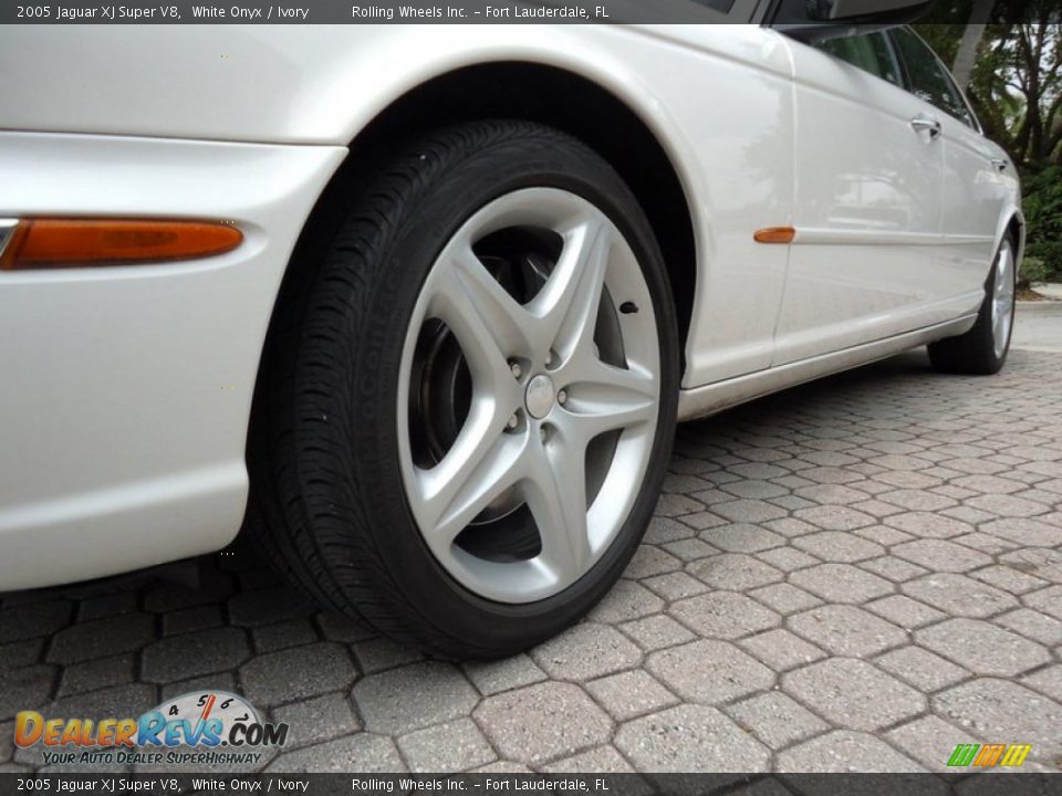 2005 Jaguar XJ Super V8 Wheel Photo #18