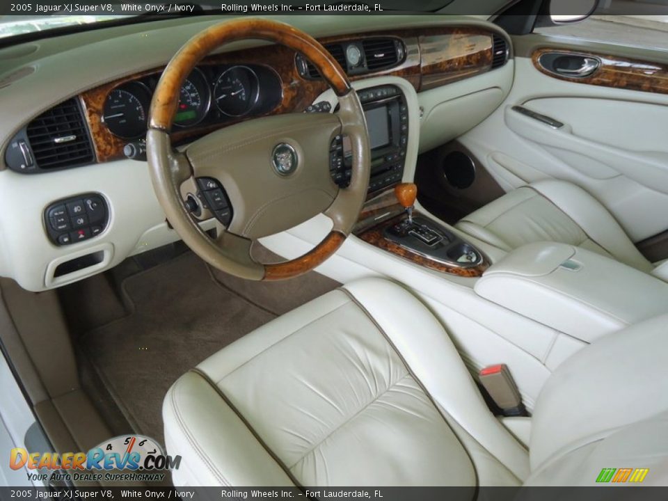 Ivory Interior - 2005 Jaguar XJ Super V8 Photo #27