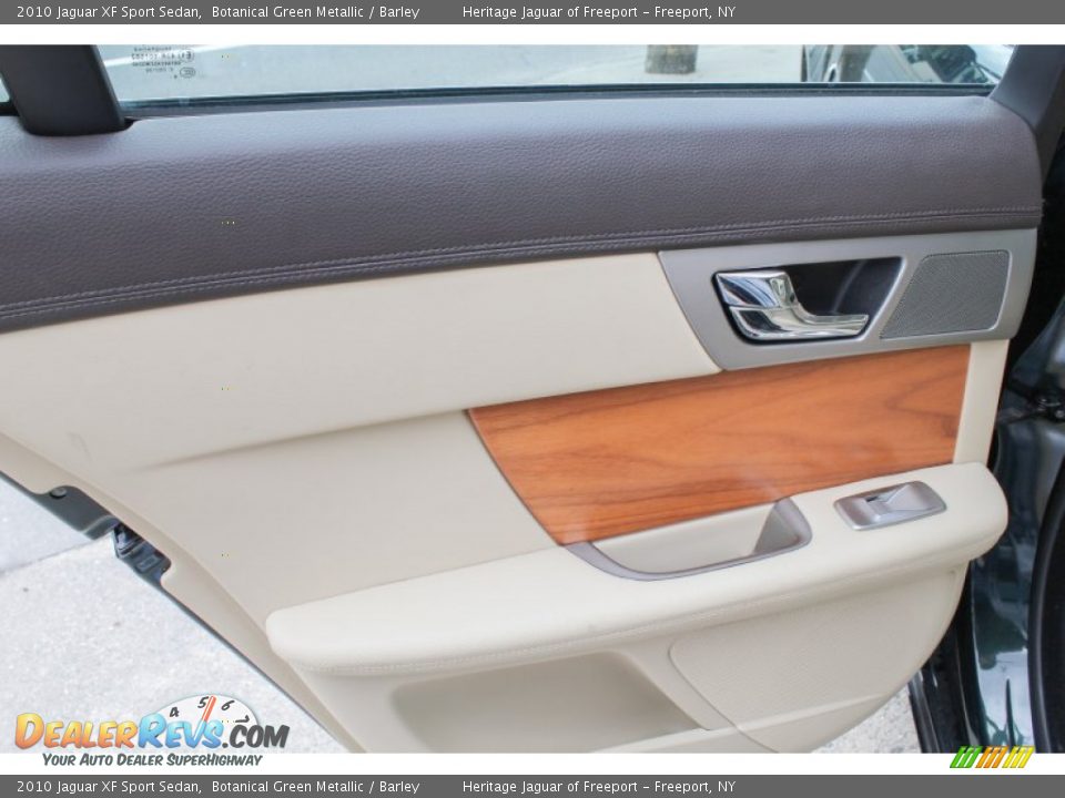 Door Panel of 2010 Jaguar XF Sport Sedan Photo #16