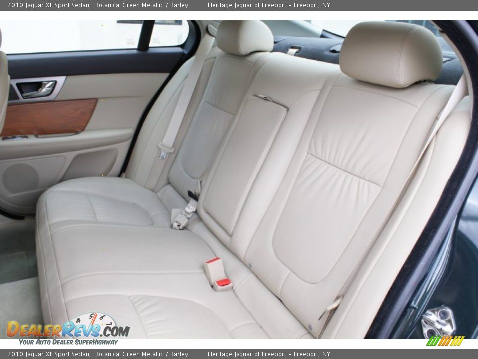 Rear Seat of 2010 Jaguar XF Sport Sedan Photo #17