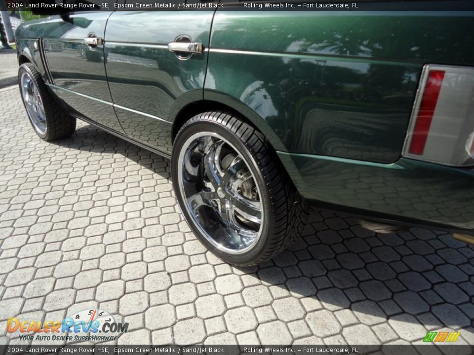 Custom Wheels of 2004 Land Rover Range Rover HSE Photo #17