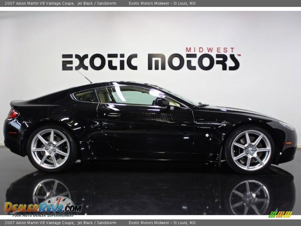 2007 Aston Martin V8 Vantage Coupe Jet Black / Sandstorm Photo #2