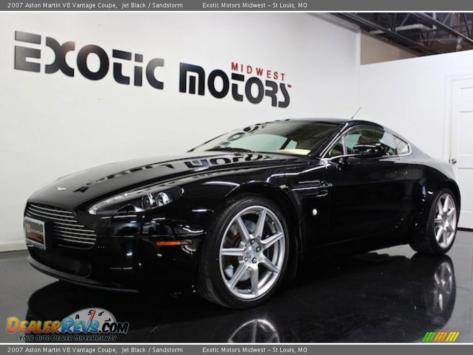 2007 Aston Martin V8 Vantage Coupe Jet Black / Sandstorm Photo #5
