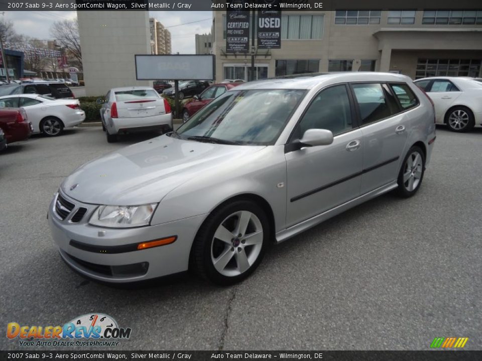 Front 3/4 View of 2007 Saab 9-3 Aero SportCombi Wagon Photo #2