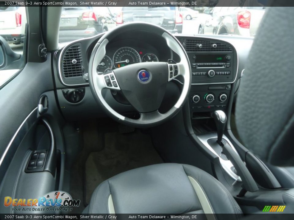 Dashboard of 2007 Saab 9-3 Aero SportCombi Wagon Photo #11