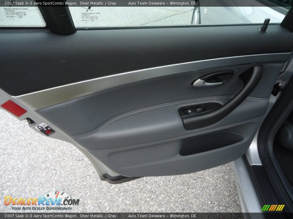 Door Panel of 2007 Saab 9-3 Aero SportCombi Wagon Photo #21