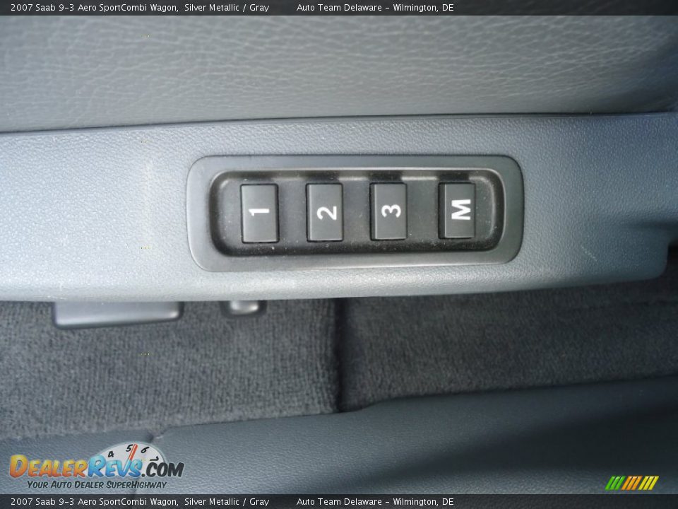 Controls of 2007 Saab 9-3 Aero SportCombi Wagon Photo #22