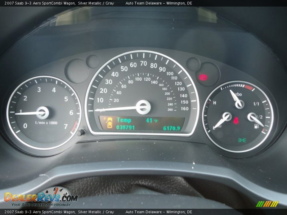 2007 Saab 9-3 Aero SportCombi Wagon Gauges Photo #23