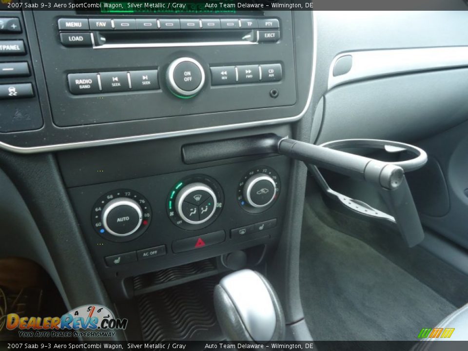 Controls of 2007 Saab 9-3 Aero SportCombi Wagon Photo #27