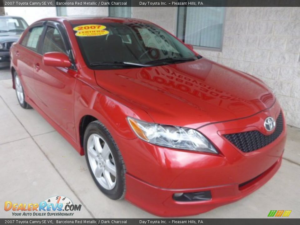 Front 3/4 View of 2007 Toyota Camry SE V6 Photo #7