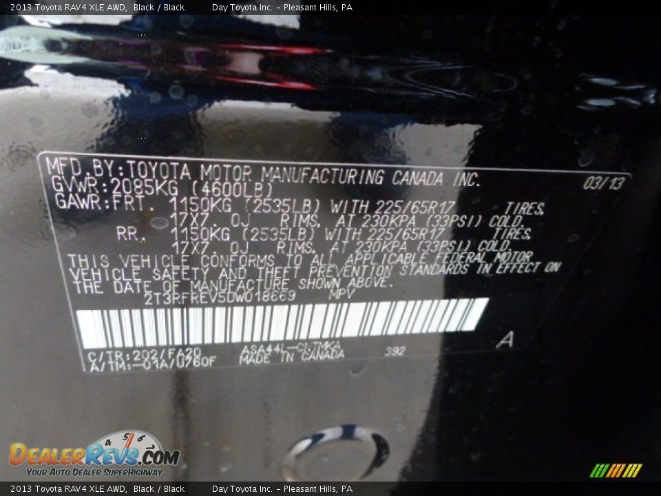 2013 Toyota RAV4 XLE AWD Black / Black Photo #19
