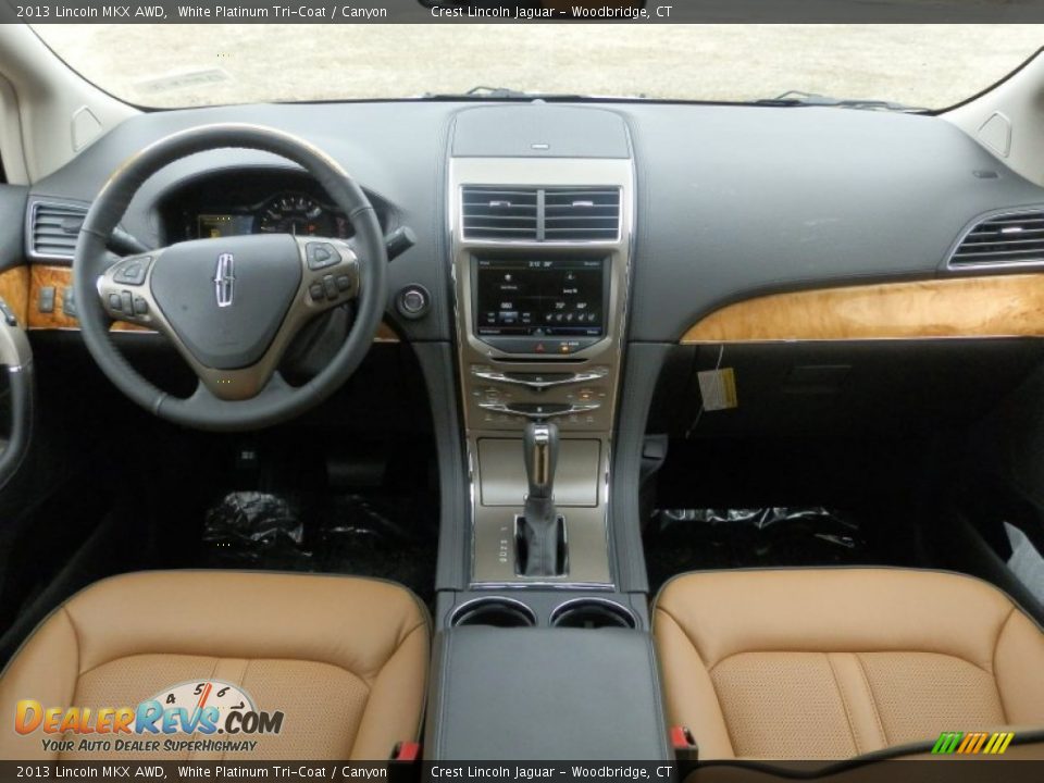 Dashboard of 2013 Lincoln MKX AWD Photo #5