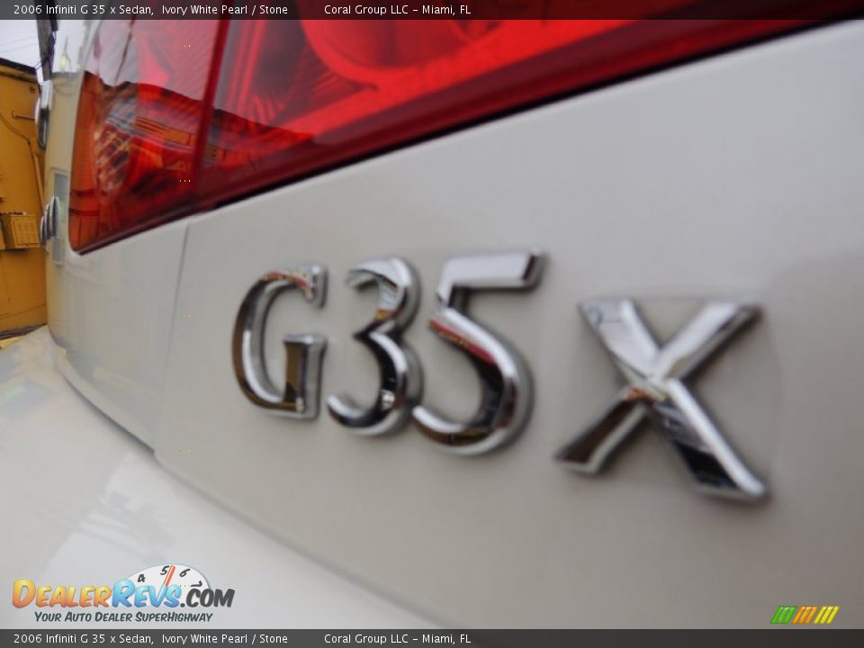 2006 Infiniti G 35 x Sedan Ivory White Pearl / Stone Photo #11