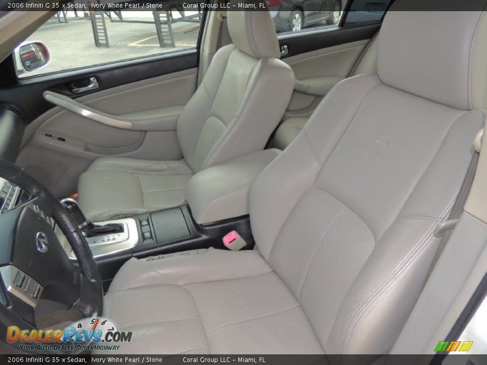 Front Seat of 2006 Infiniti G 35 x Sedan Photo #13
