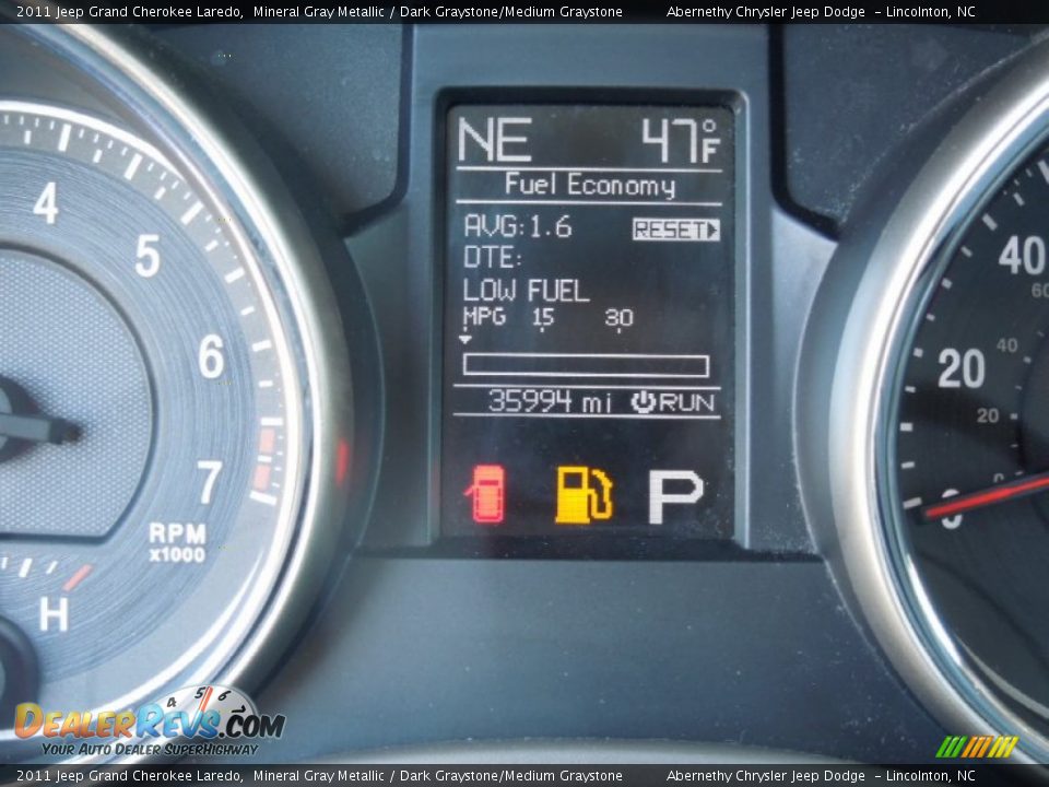 2011 Jeep Grand Cherokee Laredo Mineral Gray Metallic / Dark Graystone/Medium Graystone Photo #16