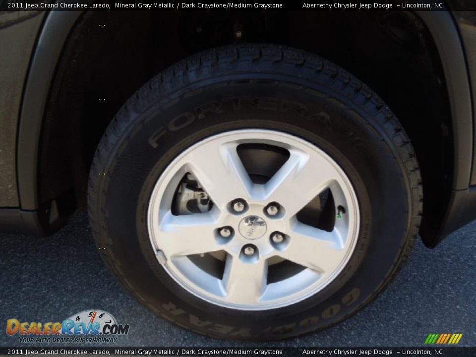 2011 Jeep Grand Cherokee Laredo Mineral Gray Metallic / Dark Graystone/Medium Graystone Photo #21