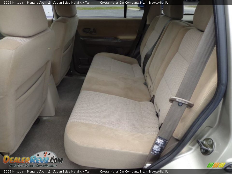 2003 Mitsubishi Montero Sport LS Sudan Beige Metallic / Tan Photo #5