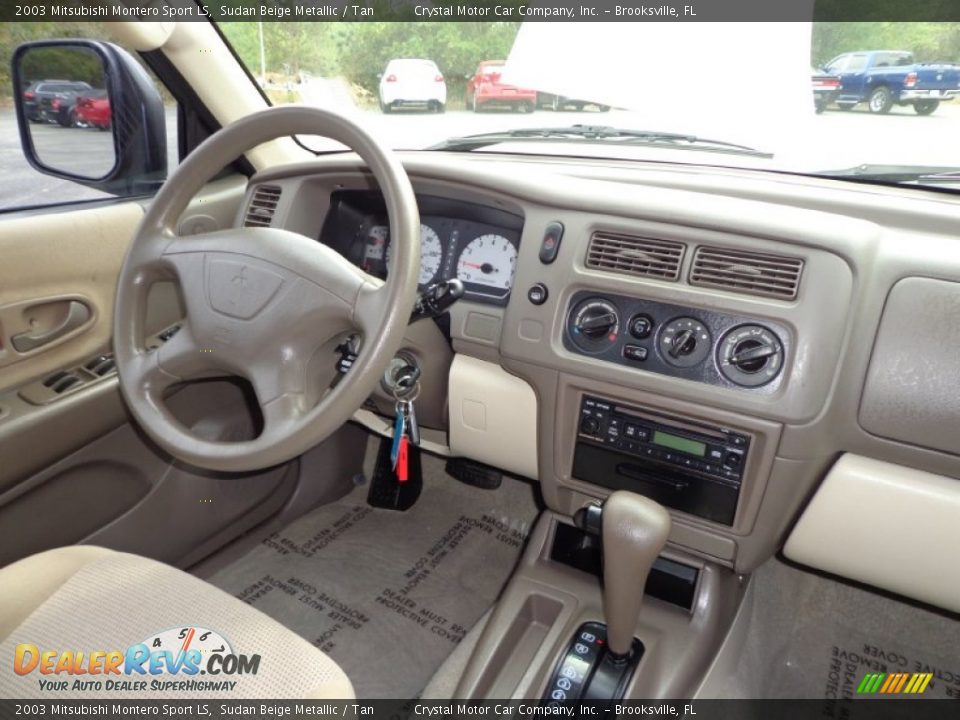 2003 Mitsubishi Montero Sport LS Sudan Beige Metallic / Tan Photo #12