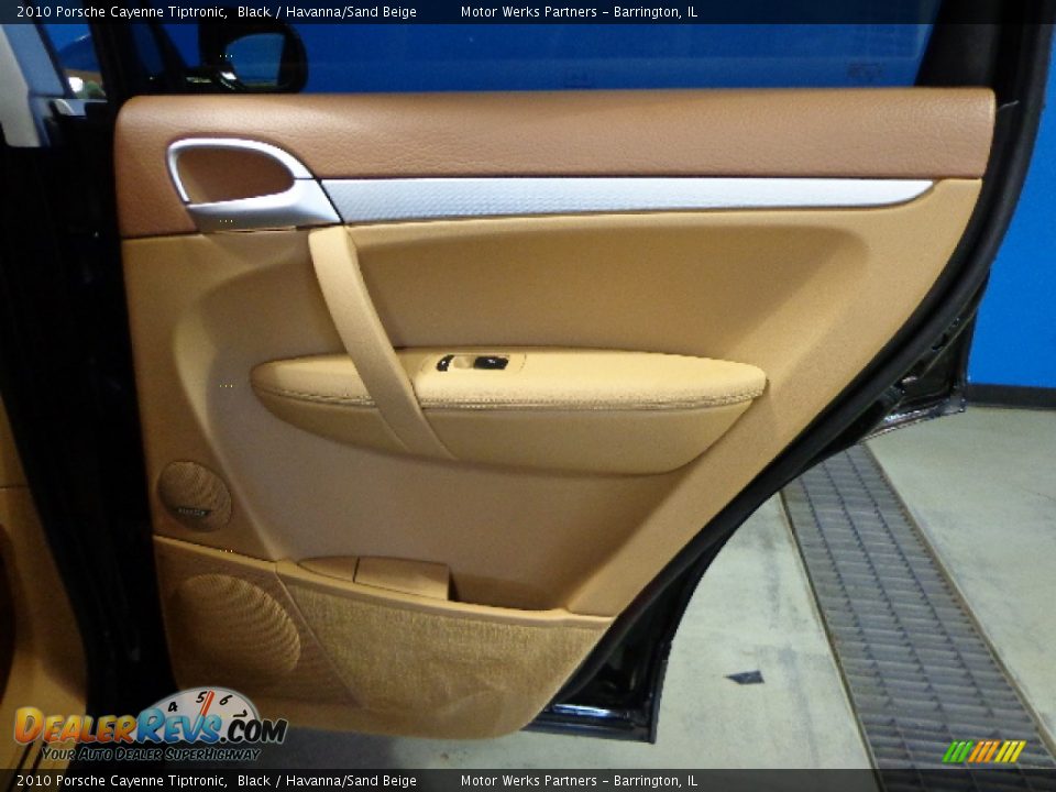2010 Porsche Cayenne Tiptronic Black / Havanna/Sand Beige Photo #18