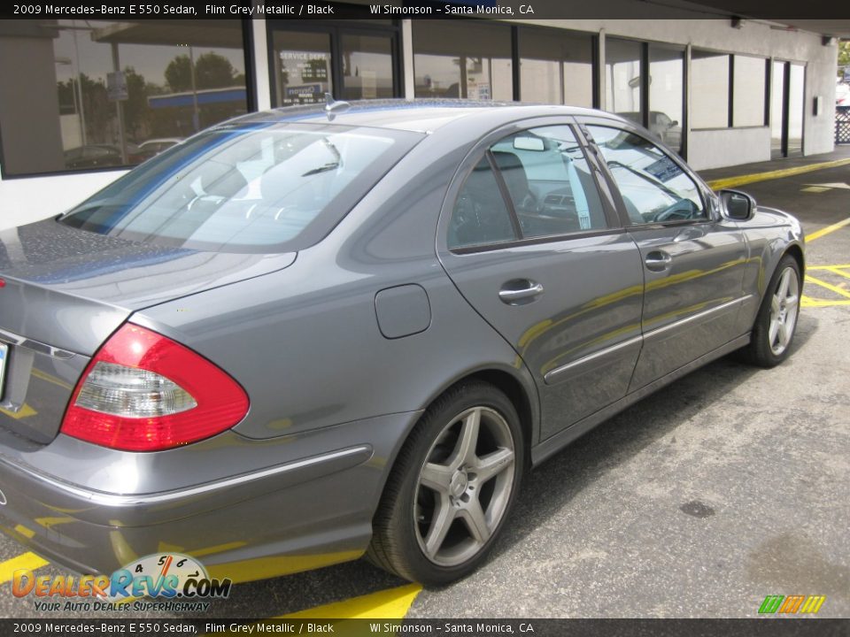 2009 Mercedes-Benz E 550 Sedan Flint Grey Metallic / Black Photo #4