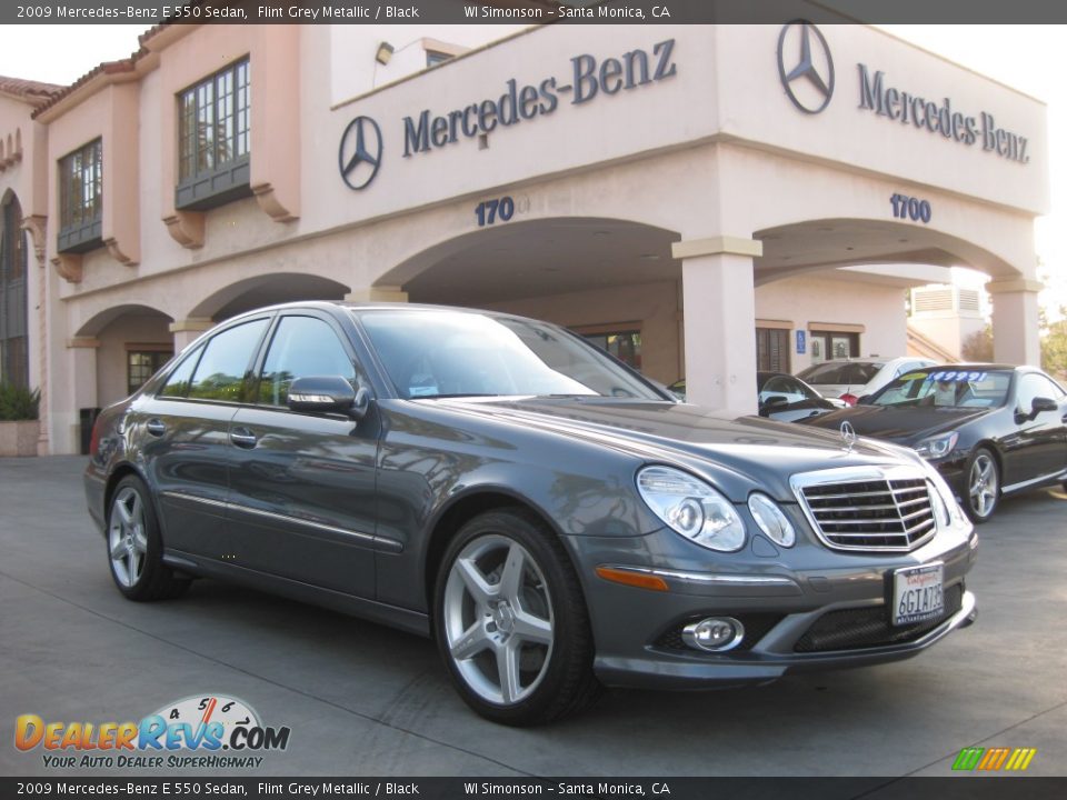 2009 Mercedes-Benz E 550 Sedan Flint Grey Metallic / Black Photo #10