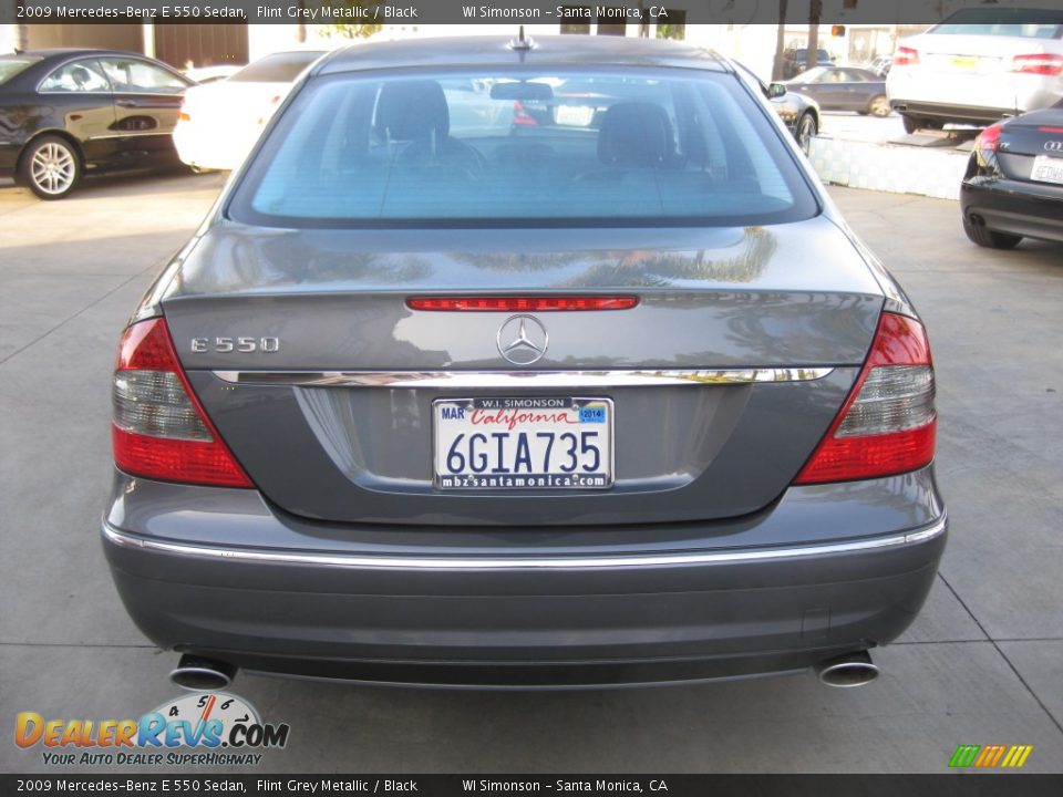2009 Mercedes-Benz E 550 Sedan Flint Grey Metallic / Black Photo #12