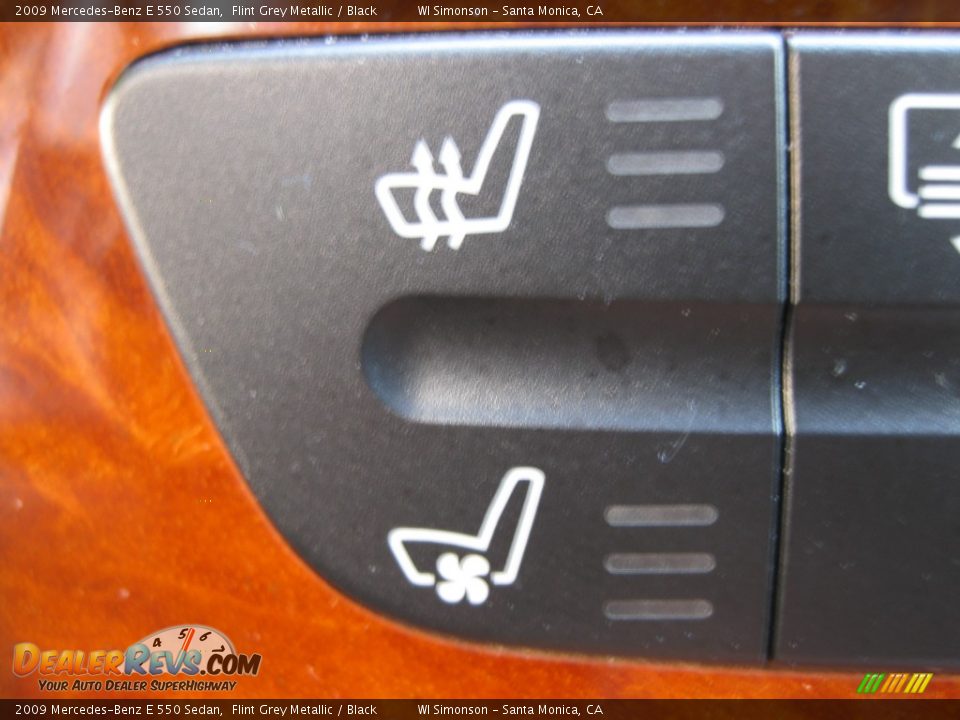 2009 Mercedes-Benz E 550 Sedan Flint Grey Metallic / Black Photo #23