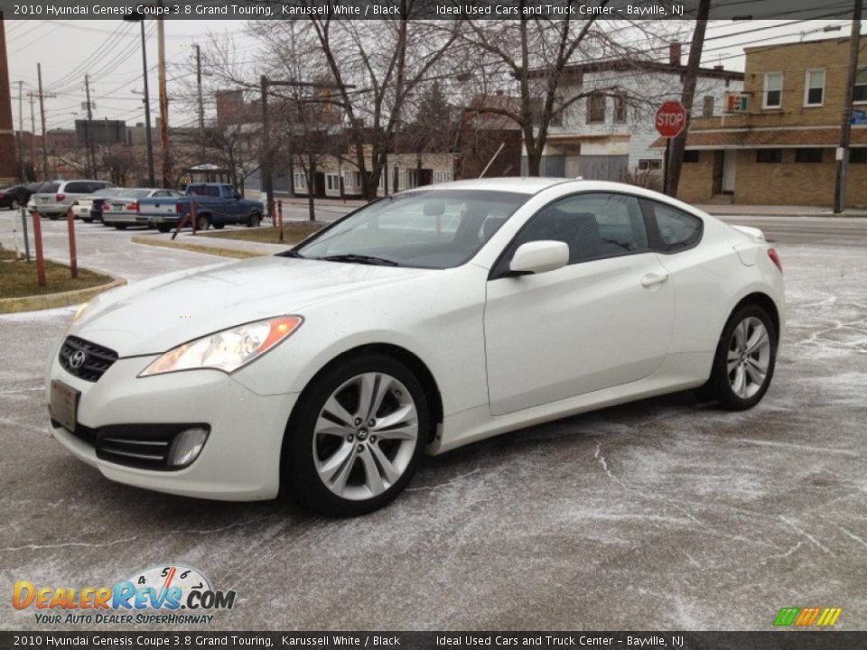 Front 3/4 View of 2010 Hyundai Genesis Coupe 3.8 Grand Touring Photo #1
