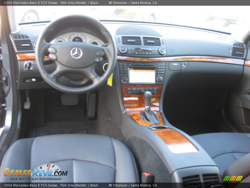 2009 Mercedes-Benz E 550 Sedan Flint Grey Metallic / Black Photo #29