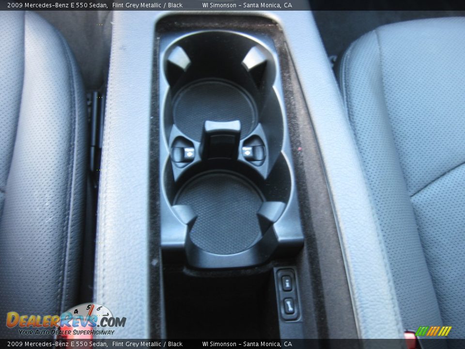 2009 Mercedes-Benz E 550 Sedan Flint Grey Metallic / Black Photo #31