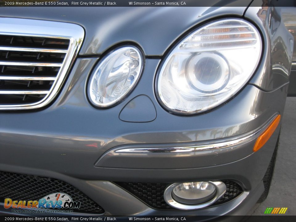 2009 Mercedes-Benz E 550 Sedan Flint Grey Metallic / Black Photo #33