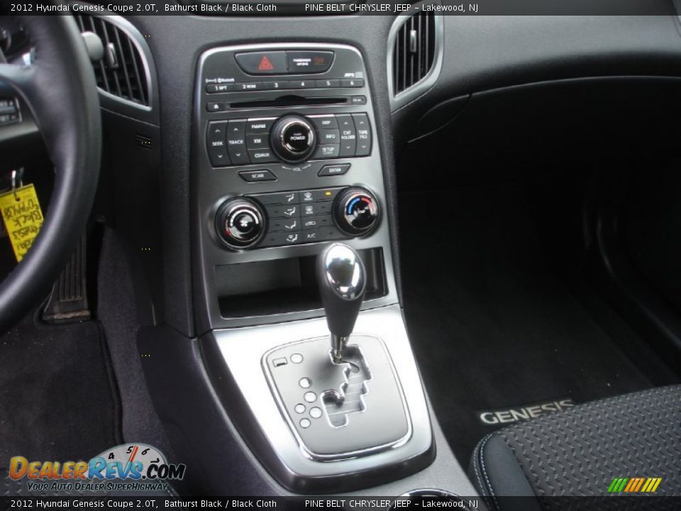 2012 Hyundai Genesis Coupe 2.0T Bathurst Black / Black Cloth Photo #12