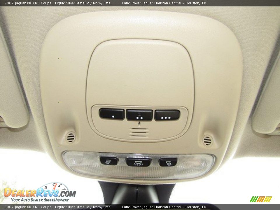 2007 Jaguar XK XK8 Coupe Liquid Silver Metallic / Ivory/Slate Photo #32