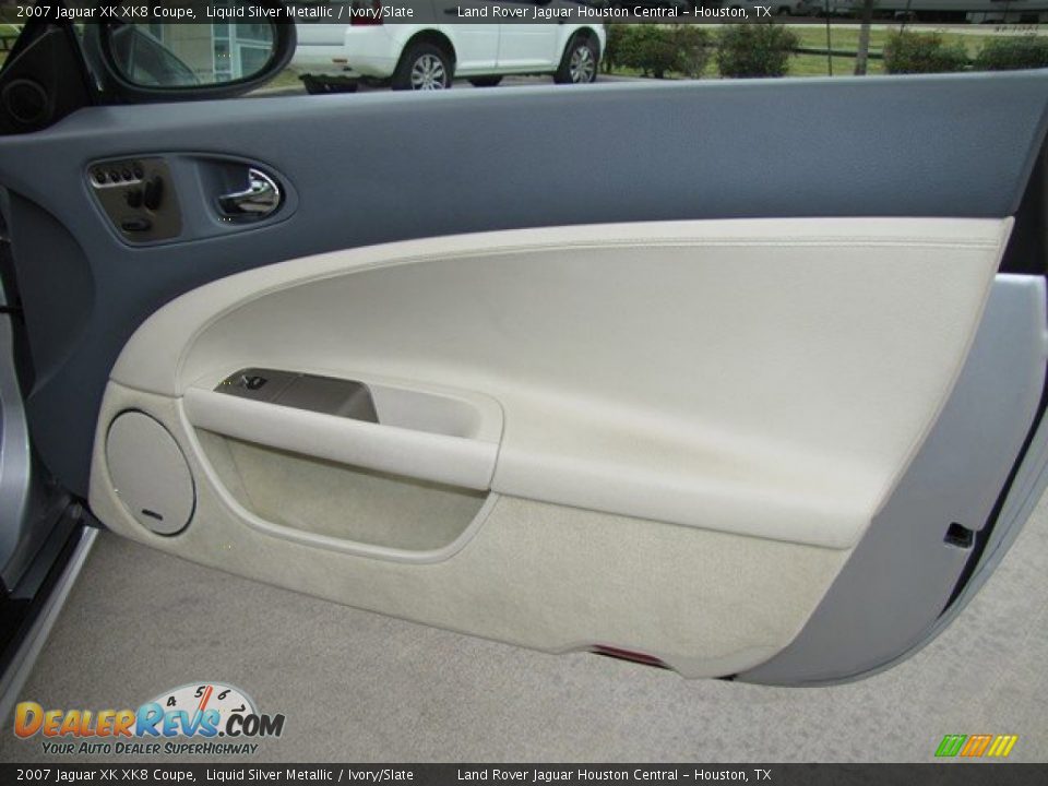 2007 Jaguar XK XK8 Coupe Liquid Silver Metallic / Ivory/Slate Photo #35