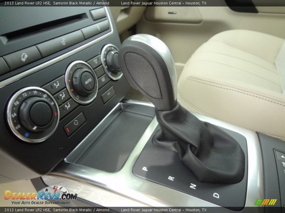 2013 Land Rover LR2 HSE Shifter Photo #16