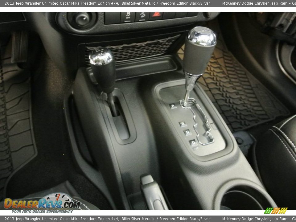 2013 Jeep Wrangler Unlimited Oscar Mike Freedom Edition 4x4 Shifter Photo #12