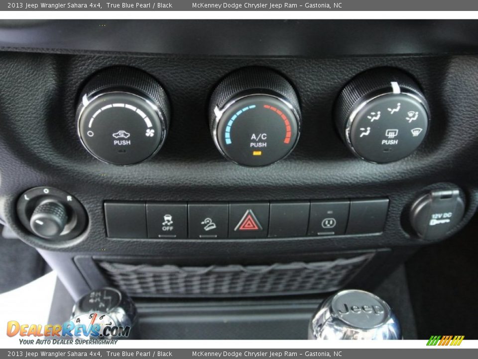 2013 Jeep Wrangler Sahara 4x4 True Blue Pearl / Black Photo #13