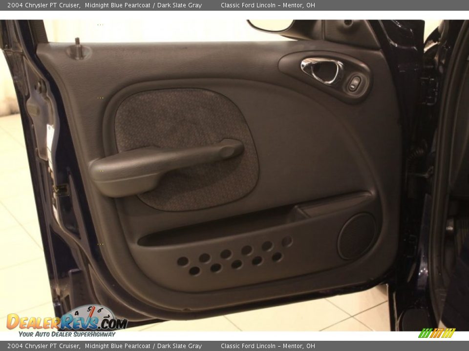 2004 Chrysler PT Cruiser Midnight Blue Pearlcoat / Dark Slate Gray Photo #4