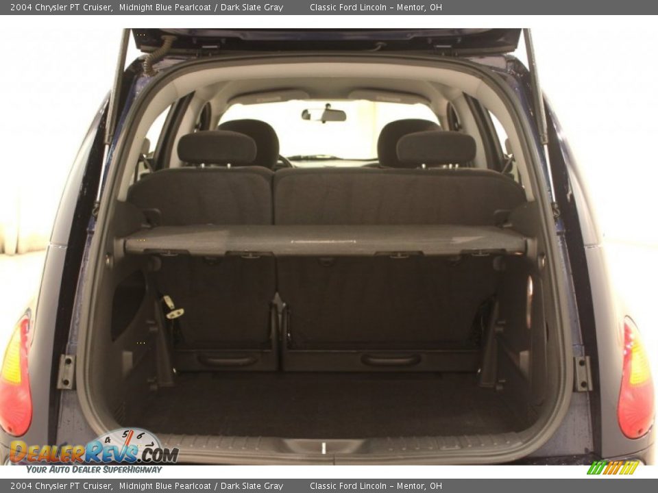 2004 Chrysler PT Cruiser Midnight Blue Pearlcoat / Dark Slate Gray Photo #13