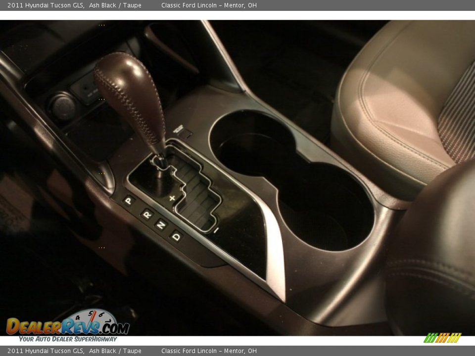 2011 Hyundai Tucson GLS Ash Black / Taupe Photo #16