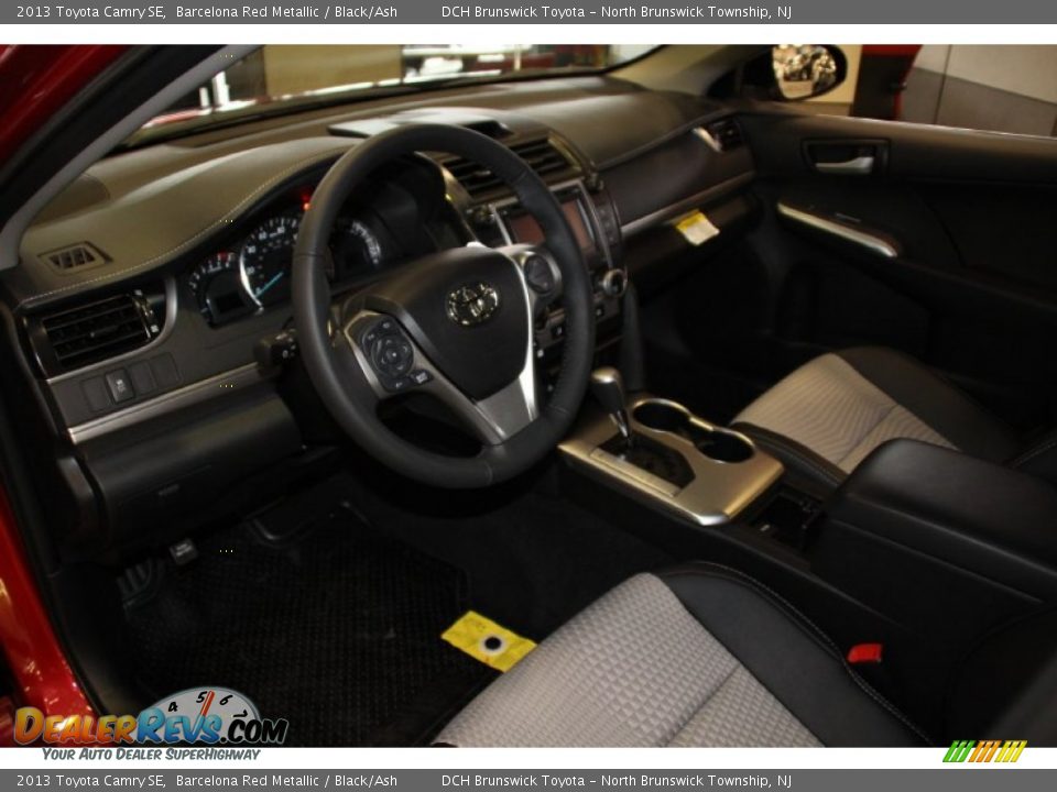 2013 Toyota Camry SE Barcelona Red Metallic / Black/Ash Photo #8