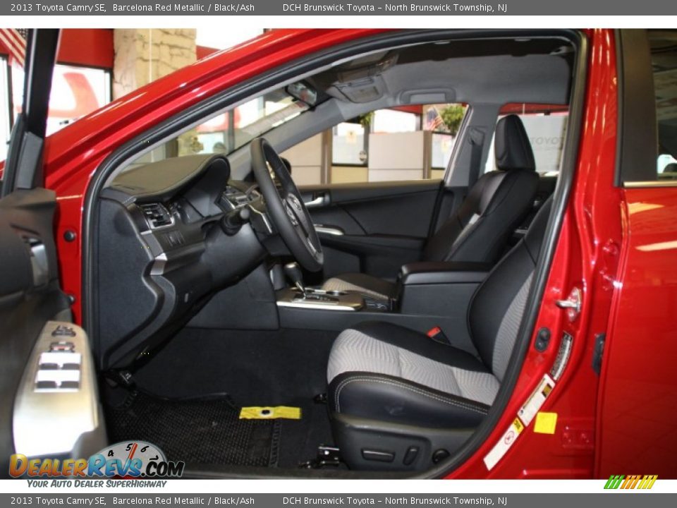 2013 Toyota Camry SE Barcelona Red Metallic / Black/Ash Photo #9