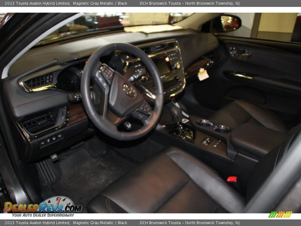 2013 Toyota Avalon Hybrid Limited Magnetic Gray Metallic / Black Photo #8