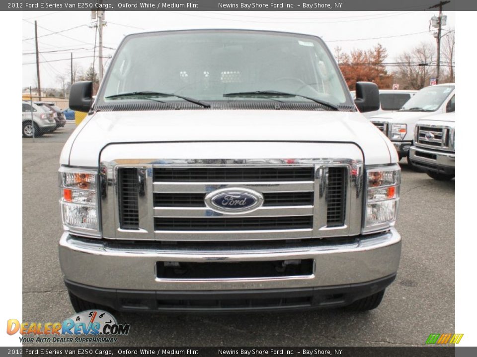2012 Ford E Series Van E250 Cargo Oxford White / Medium Flint Photo #2
