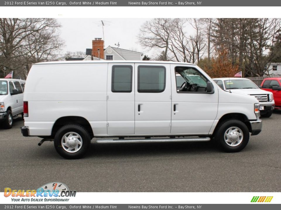 2012 Ford E Series Van E250 Cargo Oxford White / Medium Flint Photo #7
