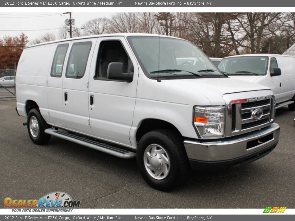 2012 Ford E Series Van E250 Cargo Oxford White / Medium Flint Photo #8