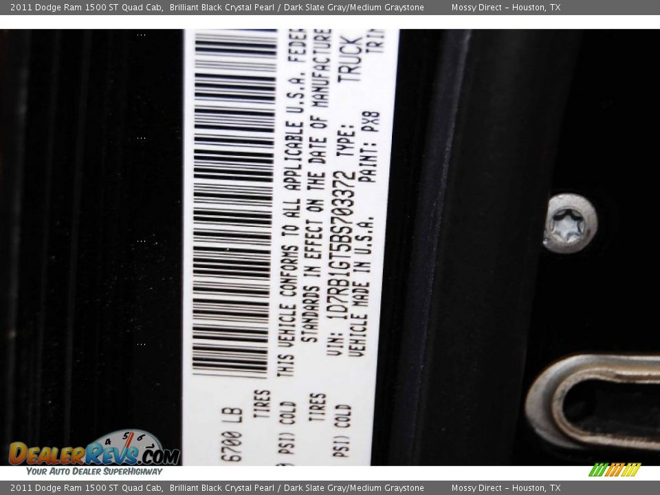 2011 Dodge Ram 1500 ST Quad Cab Brilliant Black Crystal Pearl / Dark Slate Gray/Medium Graystone Photo #12