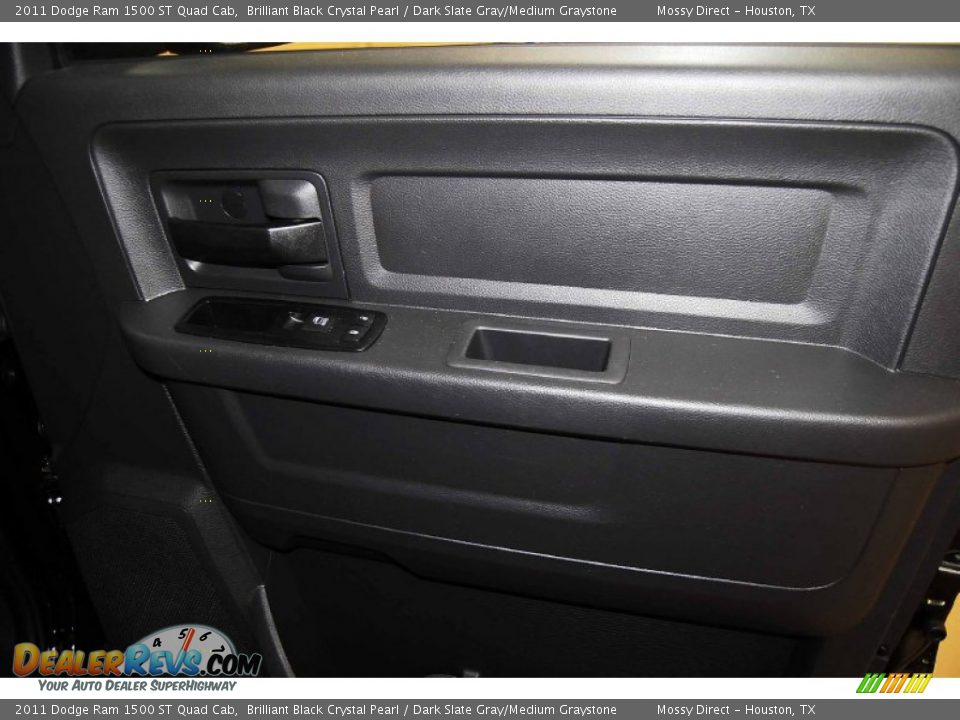 2011 Dodge Ram 1500 ST Quad Cab Brilliant Black Crystal Pearl / Dark Slate Gray/Medium Graystone Photo #17