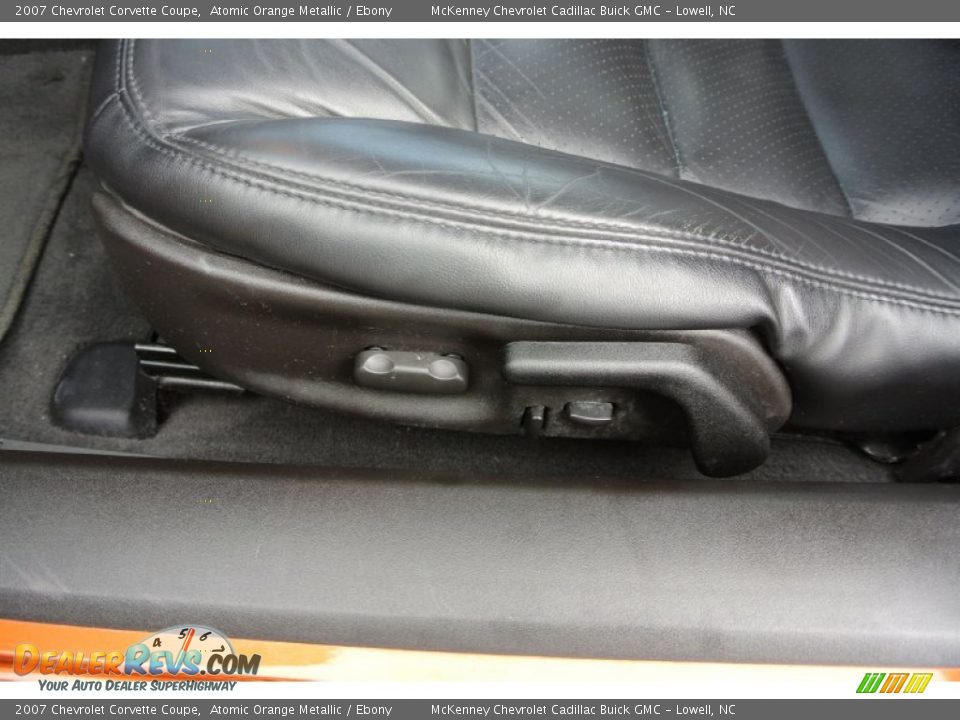 2007 Chevrolet Corvette Coupe Atomic Orange Metallic / Ebony Photo #9