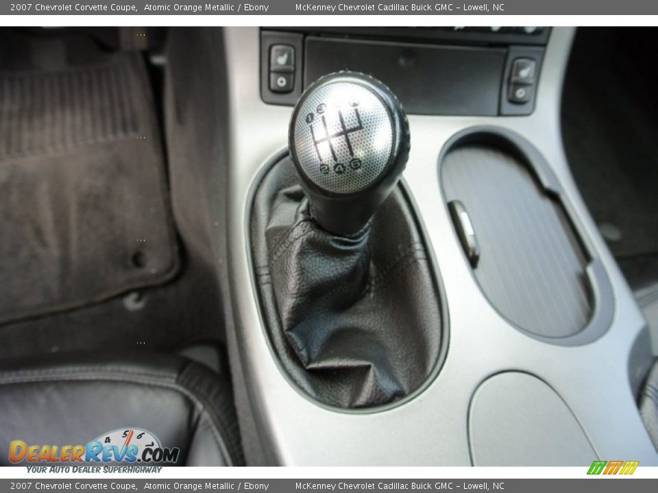 2007 Chevrolet Corvette Coupe Shifter Photo #16